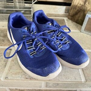 Blue Nike Shoes- UK 6, US Women’s 8, Large Youth 7